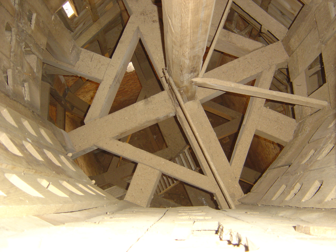 rénovation des boulins du colombier de l'abbaye de Floreffe vus de l'intrieur